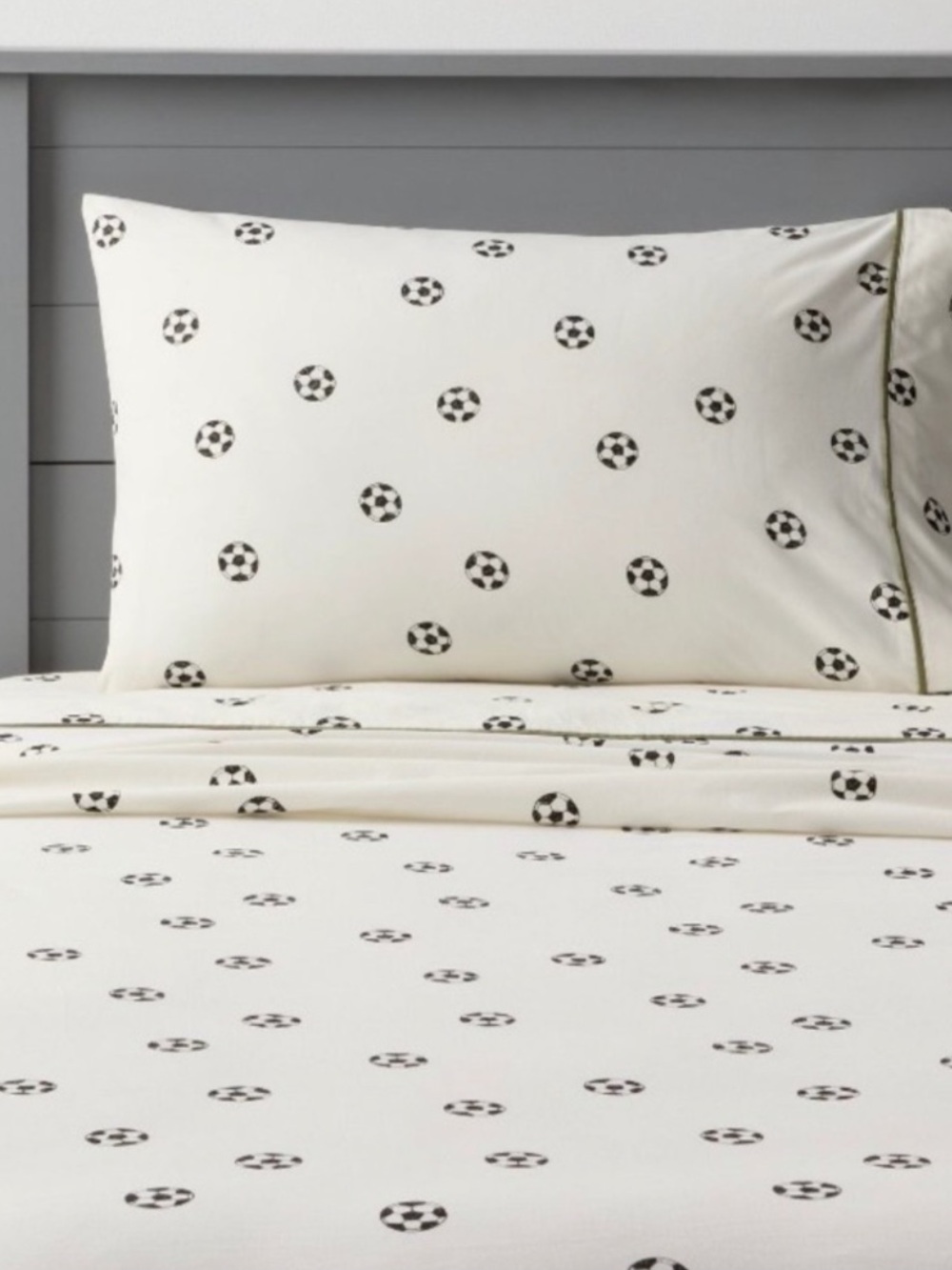 FULL Soccer Kids' Cotton 4pc Sheet Set w/ Pillowcases - Pillowfort BRAND NEW!